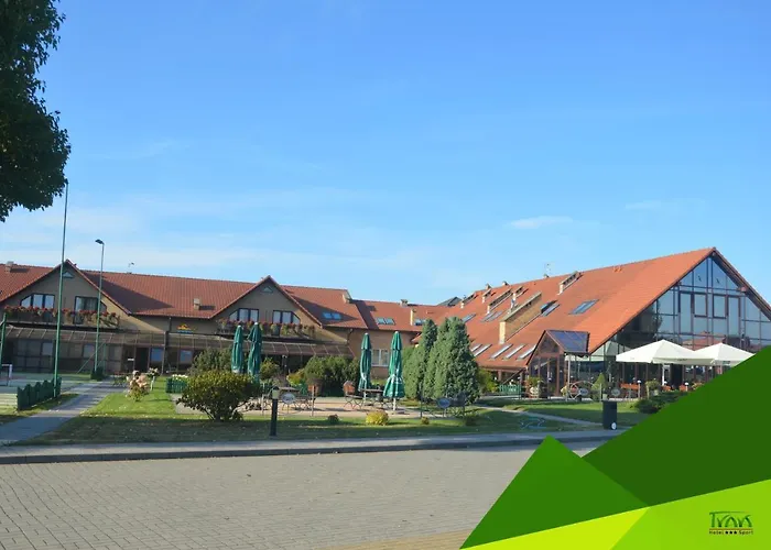 Trawa Sport Отель Кошалин