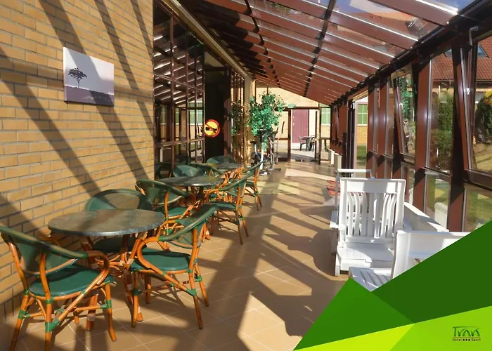 Trawa Sport Отель